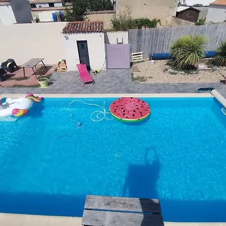 Grand - Avec Grande Piscine - Au Calme Charron (Charente-Maritime)